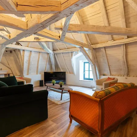 Bed & Breakfast Abbaye De L'Etanche - 2 Chambres D'Hotes - Un Cadre Naturel Exceptionnel - Neufchateau