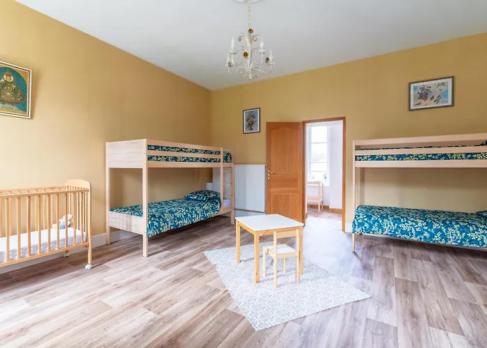 Abbaye De L'etanche - 2 D'hotes - Un Cadre Naturel Exceptionnel - Bed & Breakfast 4*